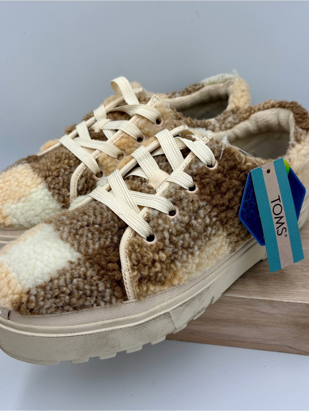 TOMS Sherpa Plaid Lace-Up Sneakers in Cream & Brown